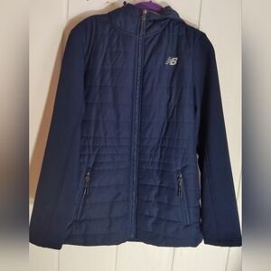 NWOT!! NEW BALANCE, Quilted Navy Jacket. Size S